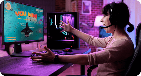 Balancing Aesthetics and Functionality Online